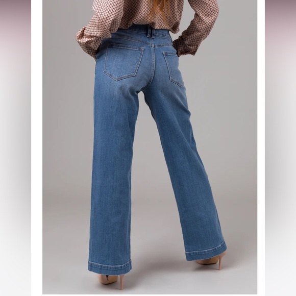 NWT Kancan Medium Wash High Rise Wide Leg Trouser Denim Size 29 - Picture 5 of 10